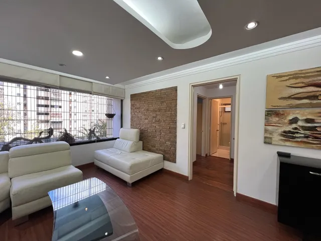 Se Vende Apartamento En La Urb. Parque El Cigarral, En Exclusiva Calle Ciega Con Seguridad,  Sector La Boyera.
