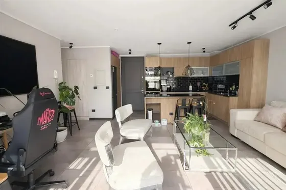 Deptoen Arriendo De 2 Dorm En Las Condes Con La Cabaña