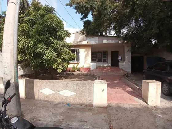 Casa Comercial En Venta En El Rosario