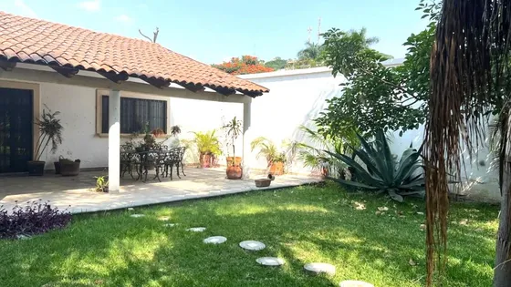 Casa Renta De Un Nivel En Col 3 De Mayo, Emiliano Zapata Mor