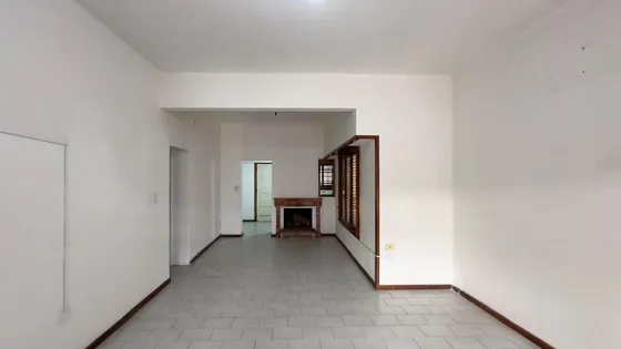 Casa 4 Ambientes - Merlo Sur