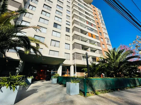 Depto En Arriendo De 2 Dorm. En Ñuñoa Vista Despejada