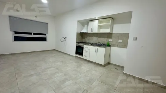 Alquiler, Departamento 2 Ambientes Con Cochera Y Terraza- Ituzaingó Sur -