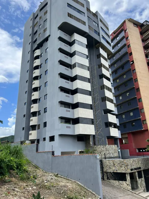 Yosmar Y Fernando Venden Apartamento Resdidencias. Crasqui El Parral