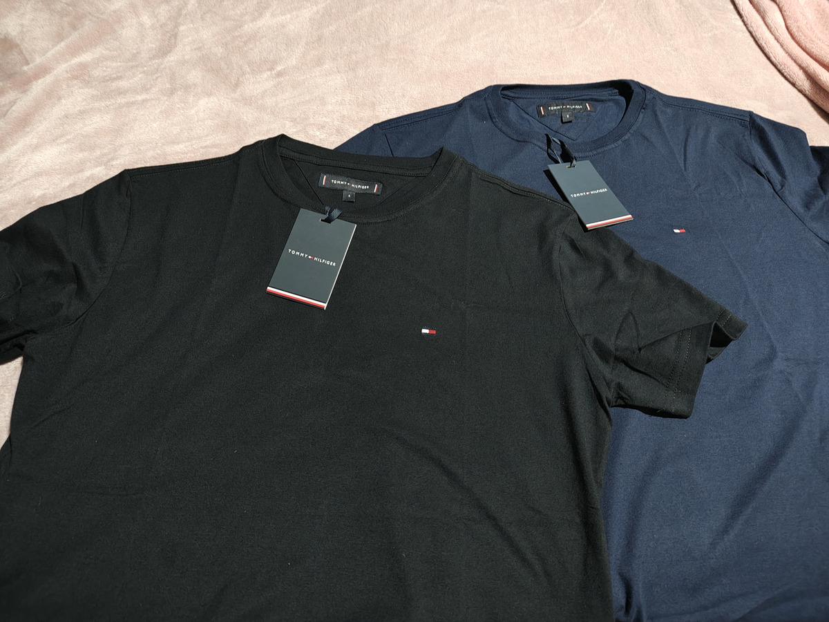 Kit Camisetas Tommy Hilfiger Essential Preta/marinho 2un