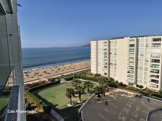 Extraordinario Departamento De 2d2b, Primera Linea