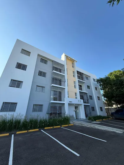 Proyecto En Planos Próximo A Las Colinas Mall