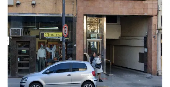Oportunidad! Dueño Directo Vende Amplia Cochera Sobre Av. Scalabrini Ortiz