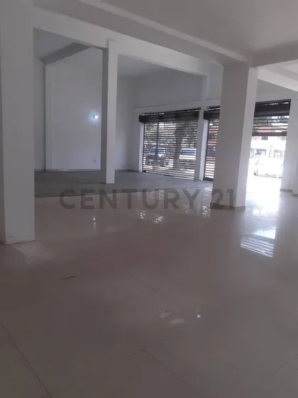 Alquiler De Edificio Comercial