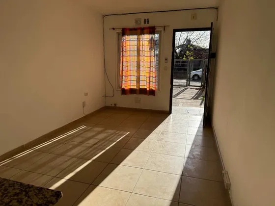 Venta Ph 2 Ambientes En Villa Tesei Apto Credito