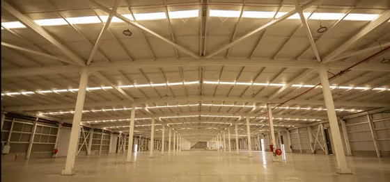 Bodega 3200 M2 En Colina  (67544)