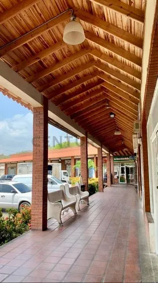 Local Comercial En Venta En Barcelona. C.c. Terrazas Del Mar