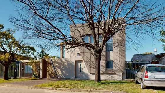 Casa En Venta En  La Plata