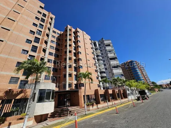 Jip 25-15487. Rent-a-house Vende Apartamento De 108.9 Mts2, 4 Hab, 3 Baños, Hermosa Cocina Empotrada, Reja De Seguridad Y Vigilancia Privada. En Urb. Morichal, La Victoria.