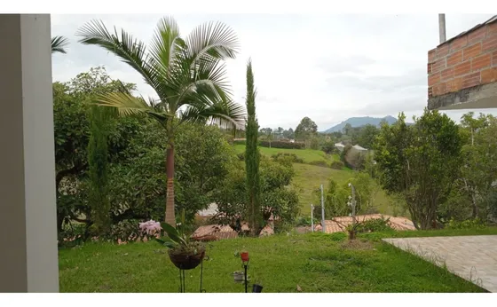 Casa Finca En Venta En Construcción En El Carmen De Viboral 
