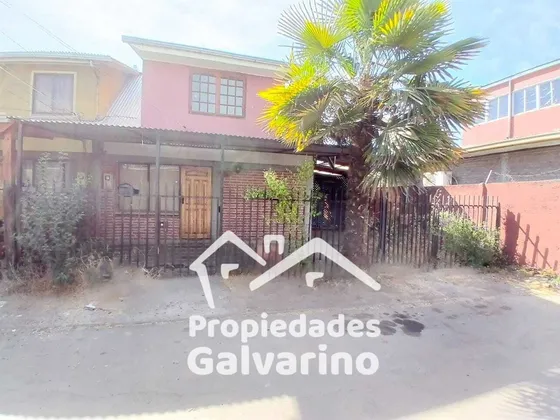 Casa En Venta De 3 Dorm. En Molina