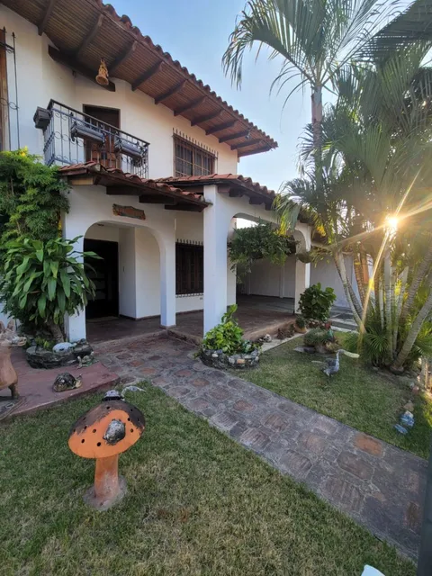 Casa En Venta - Turmero, Urbanizacion Privada - Mantuana Country