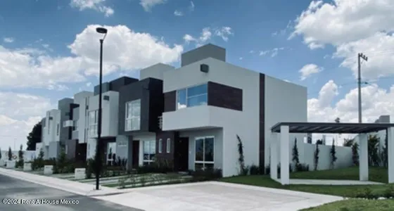Casa En Venta En Hacienda Barbabosa San Miguel Zinacantepec Gis 24-3727