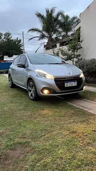 Peugeot 208 1.6 Gt Thp