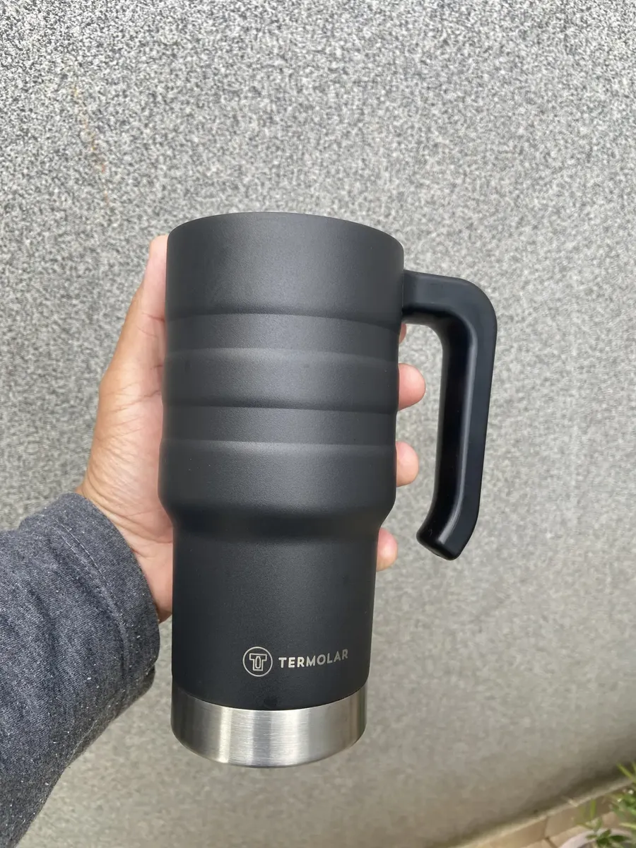 Copo térmico Termolar Vaso térmico cor cinza 590mL