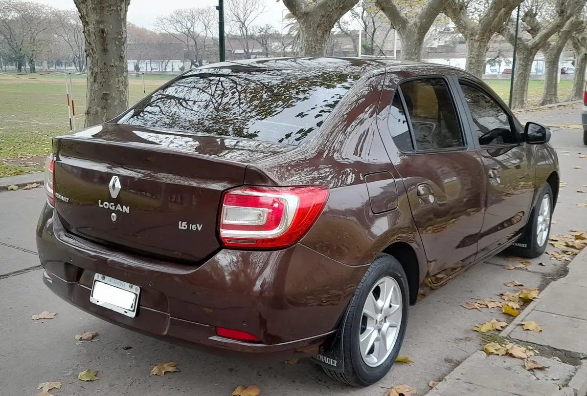 Renault Logan 1.6 Privilege Plus 105cv535803837117245445