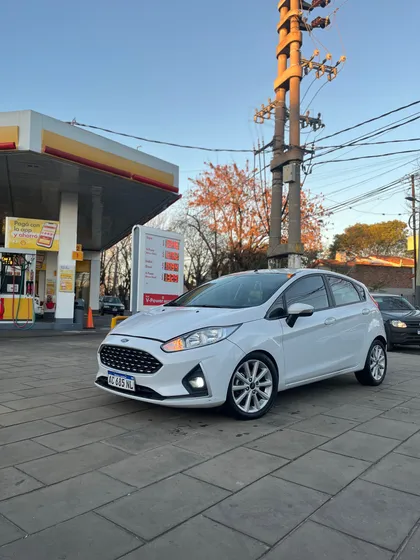 Ford Fiesta Kinetic 1.6 Se 120cv