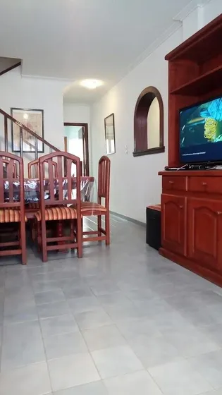 Duplex Venta - 2 Dormitorios 2 Baños - 80mts2 Totales - Necochea