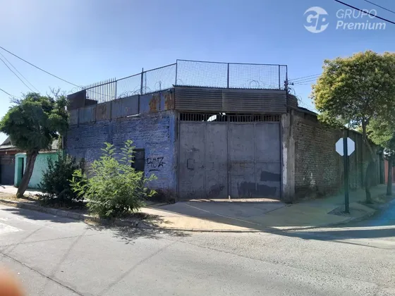 Galpón Semi-industrial En Venta En La Granja