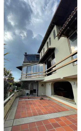 Vendo Casa 727m2 San Román 0166