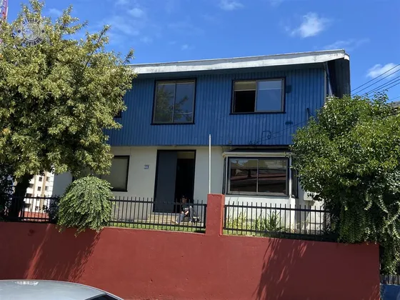 Se Arrienda Casa Comercial En Valdivia.