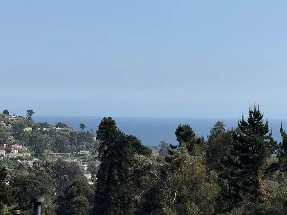 Estupenda Casa Zapallar Con Vista Al Mar