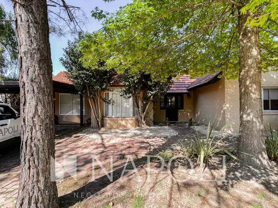 Venta De Casa En Campos De Echeverria, Canning