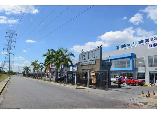 Local Industrial En Alquiler Ciu Centro Industrial Union Cb-9214581
