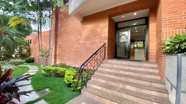 Lm Apartamento Res. Aranjuez Planta 100% - 250m2 Valencia Carabobo Venezuela