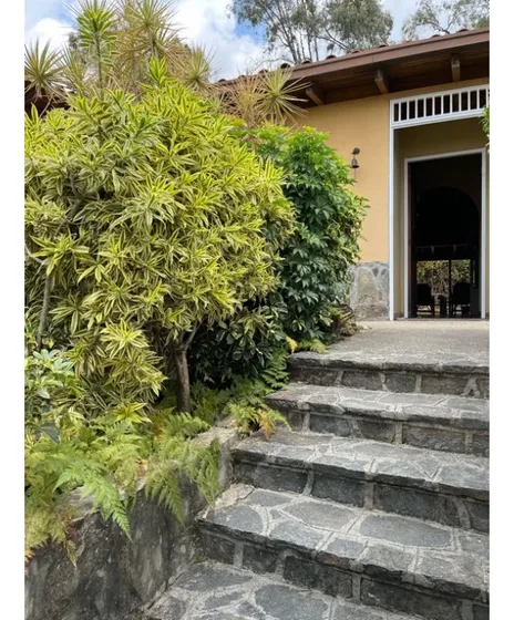 Vendo Casa 227m2 El Marques 3711