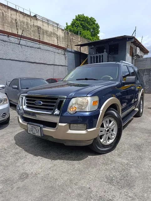 Ford Explorer Eddi Bauer