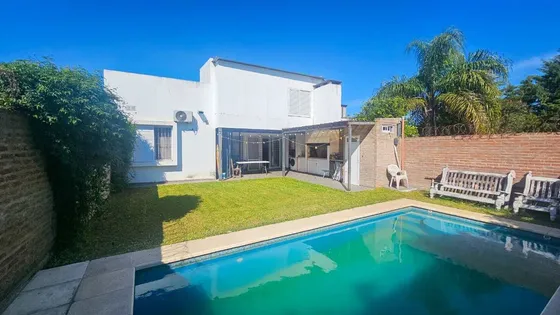 Venta Casa 3 Dorm Angel Gallardo- Apta A Credito