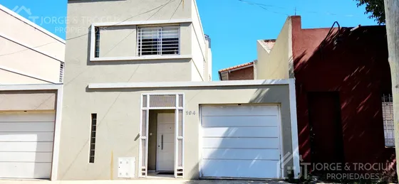 Excelente Duplex De 3 Ambientes Con Cochera Y Parrilla - Apto Crédito Bancario