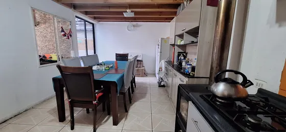 Venta  De Casa Ampliada, Regularizada Y Con Paneles Solares