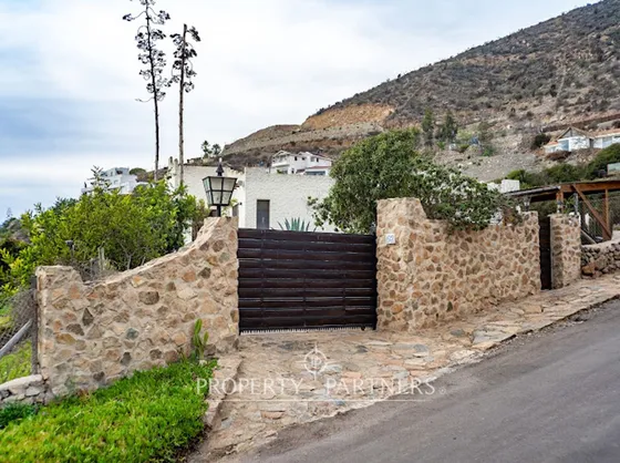 Casa En Exclusivo Condominio Encomenderos La Seren...