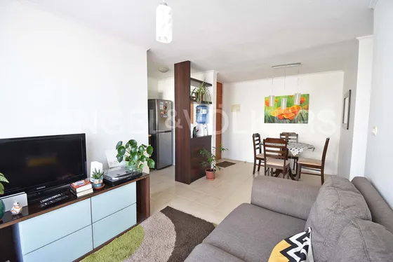Venta De Departamento Cercano A Avenida Francisco Aguirre