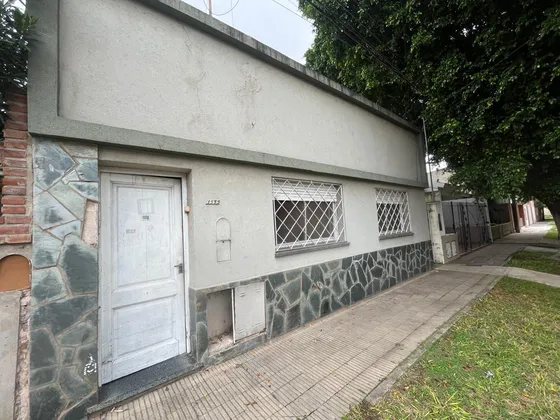 Casa En Barrio Maria Selva