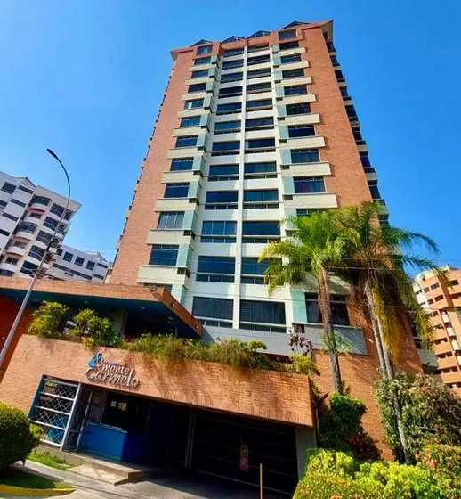 Apartamento En Res. Monte Carmelo, Mañongo