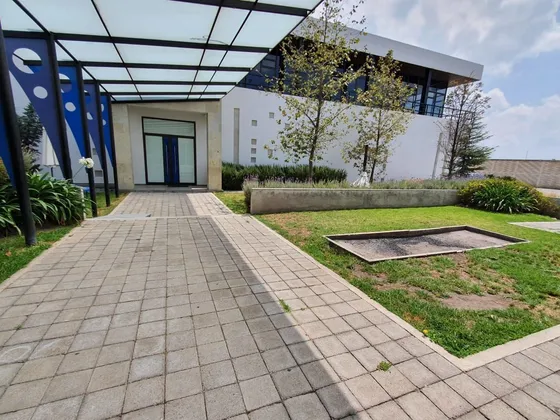 Fp Edificio Corporativo En Venta En Metepec