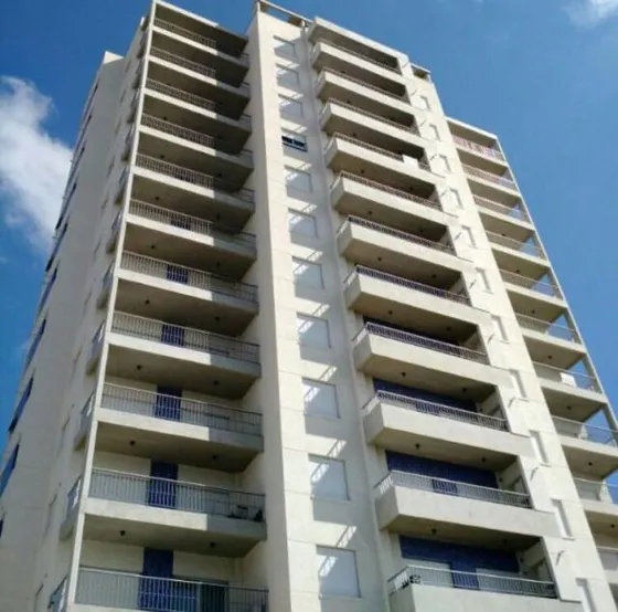Venta Departamento Dos Ambientes En Florencio Varela, Con Amenities Y Cochera