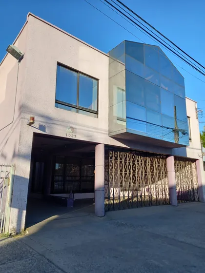 Se Vende Centro Médico En Centro De Chillán