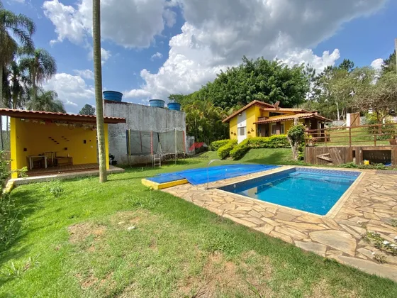 Chácara Com Piscina Em Condomínio De Ibiúna - Aceita Financiamento Bancário - R$ 495.000,00 - Código 2021
