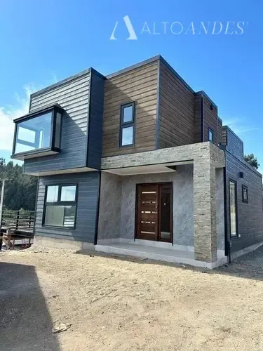 Casa + Loft En Condominio Lomas Del Mauco A 5 Min De Con
