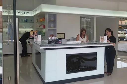Locales En Arriendo Poblado 743-7488