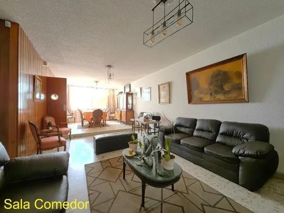 Casa Venta En Col. Banjidal / 323m2